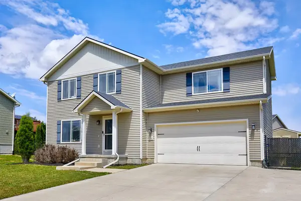 1706 E Boston Avenue, Indianola, IA 50125