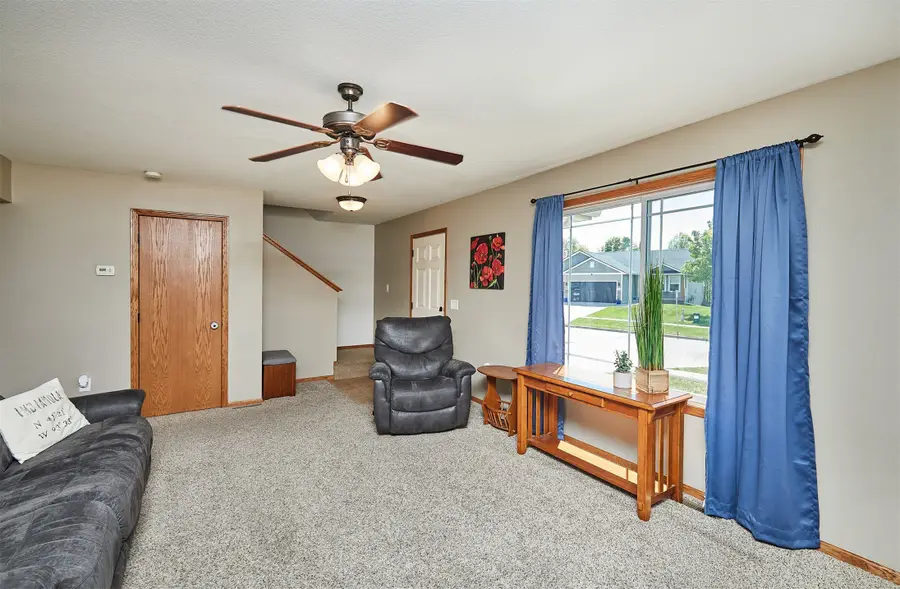 1706 E Boston Avenue, Indianola, IA 50125 - #3
