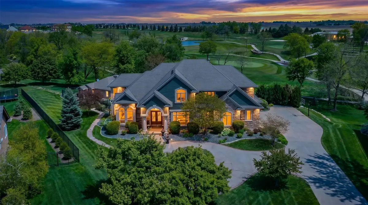 2817 NE Seneca Drive, Ankeny, IA 50021 - #1