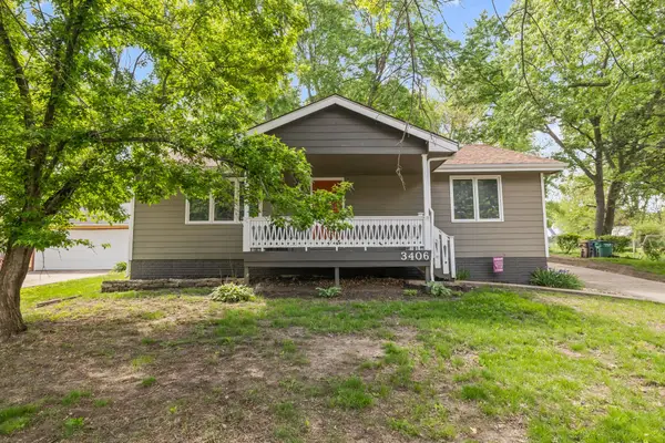 3406 64th Street, Urbandale, IA 50322