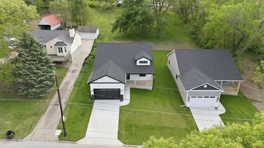1421 Pioneer Road, Des Moines, IA 50320 - #2