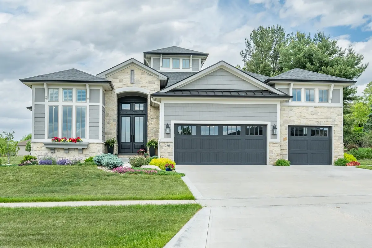 2315 14th Street Sw, Altoona, IA 50009 - #1