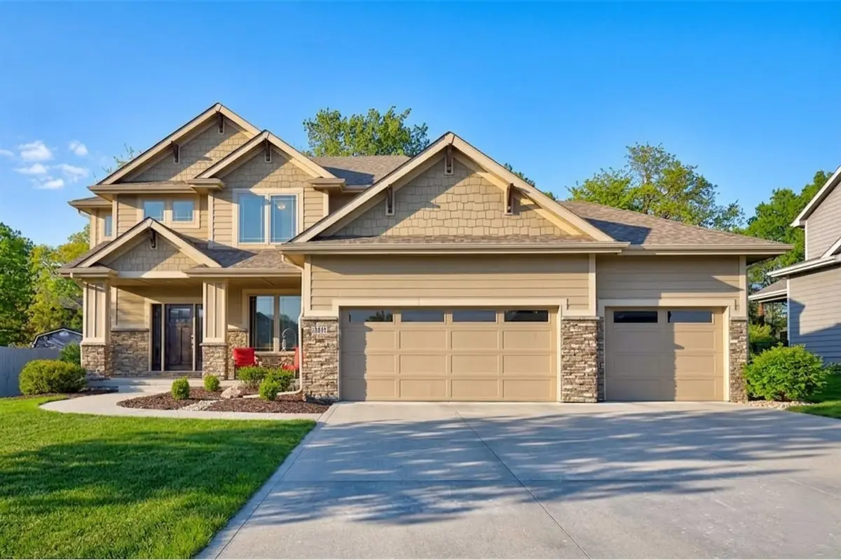 3815 148th Street, Urbandale, IA 50323 - #1