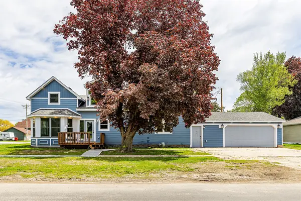 410 3rd Avenue, Collins, IA 50055