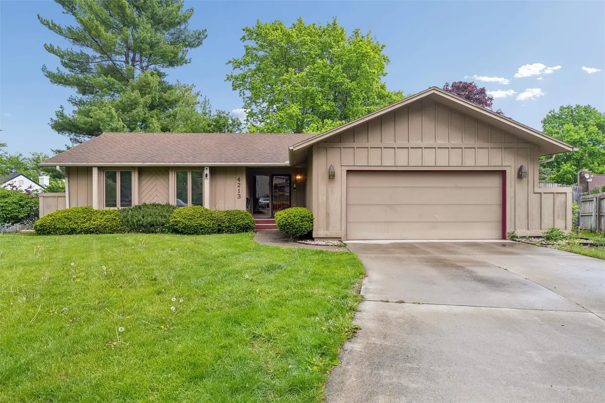 4213 95th Circle, Urbandale, IA 50322 - #1