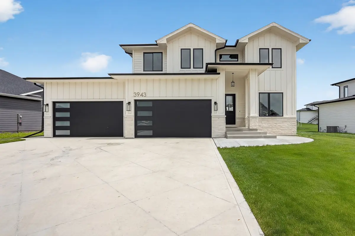 3943 NW 181st Street, Clive, IA 50325 - #1