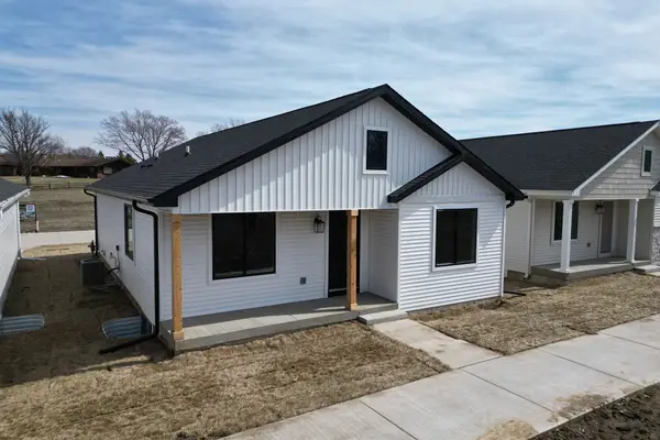 1005 Willow Drive, Manning, IA 51455