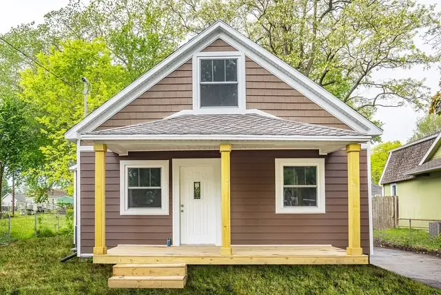 3208 Bowdoin Street, Des Moines, IA 50313 - #1