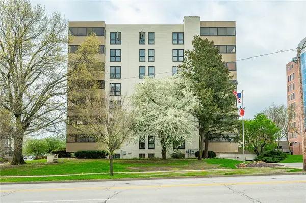 3100 Grand Avenue #5J, Des Moines, IA 50312