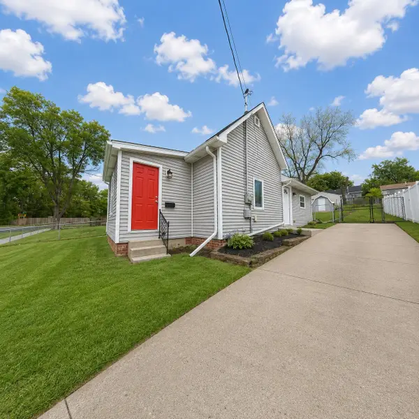 3941 16th Street, Des Moines, IA 50313