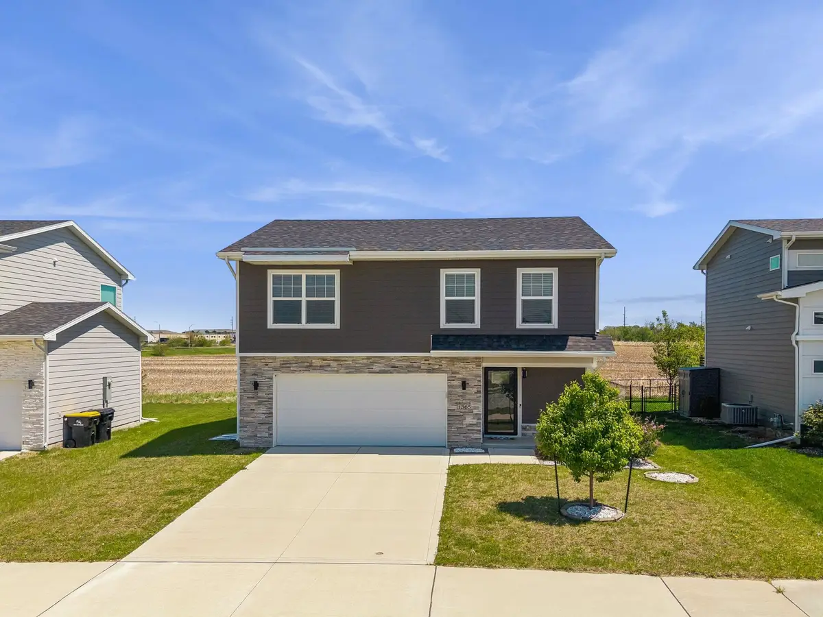 1365 SE Parkview Crossing Drive, Waukee, IA 50263 - #1