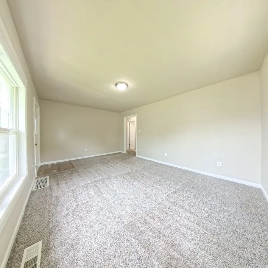 1409 Searle Street, Des Moines, IA 50317 - #3