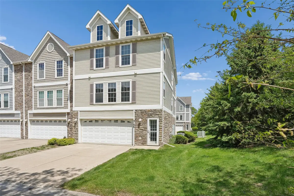 8302 Westown Parkway #3106, West Des Moines, IA 50266 - #1