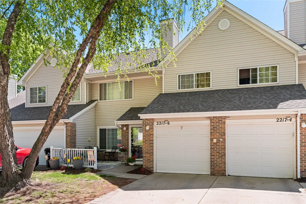 2217 Grand Avenue #6, West Des Moines, IA 50265 - #1