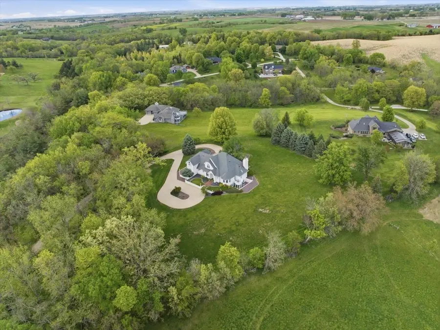 1 Buck Hill Drive, Pella, IA 50219 - #3