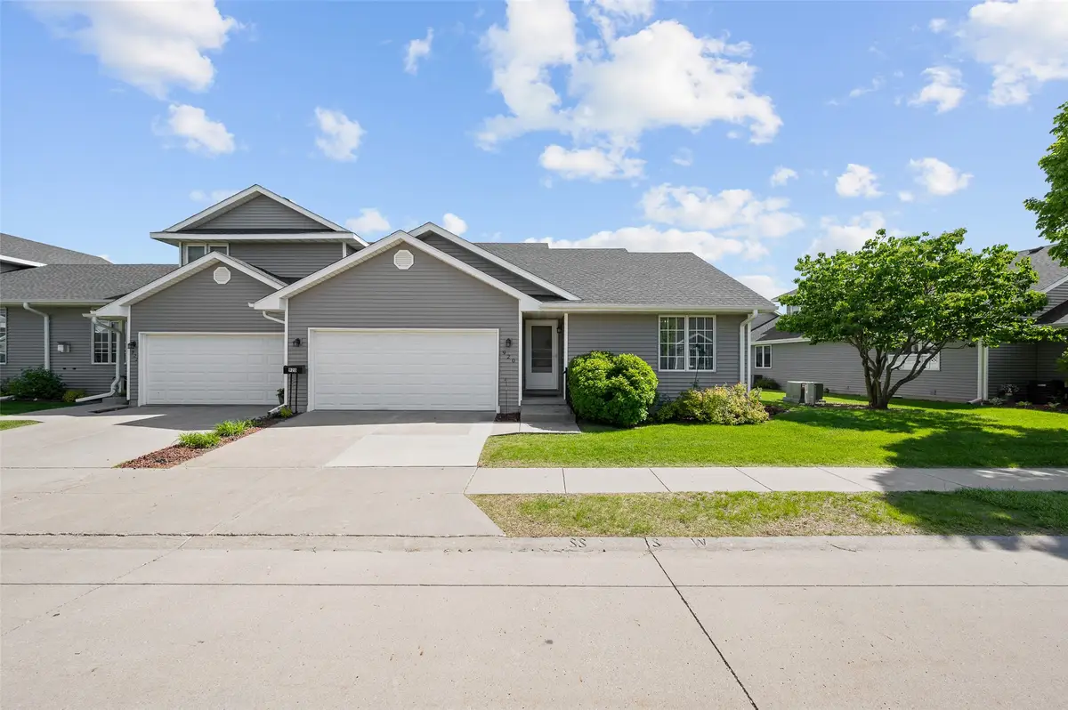 920 Robin Circle, Altoona, IA 50009 - #1