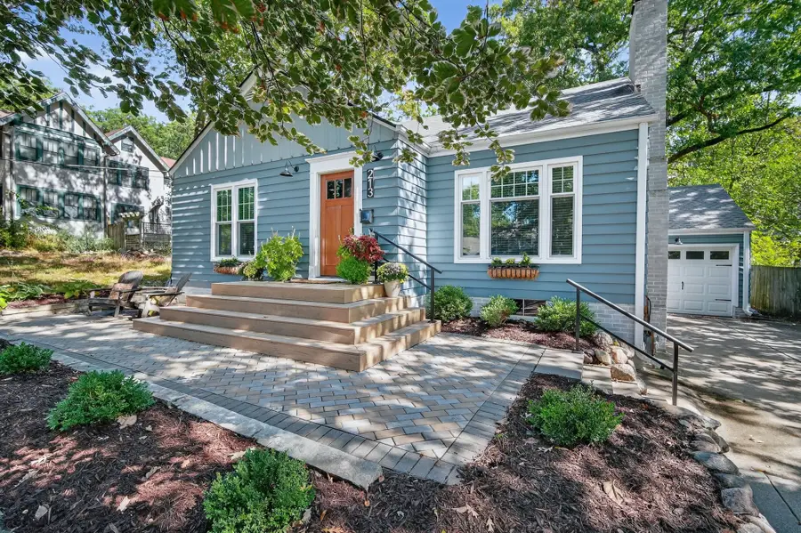 213 42nd Street, Des Moines, IA 50312 - #2