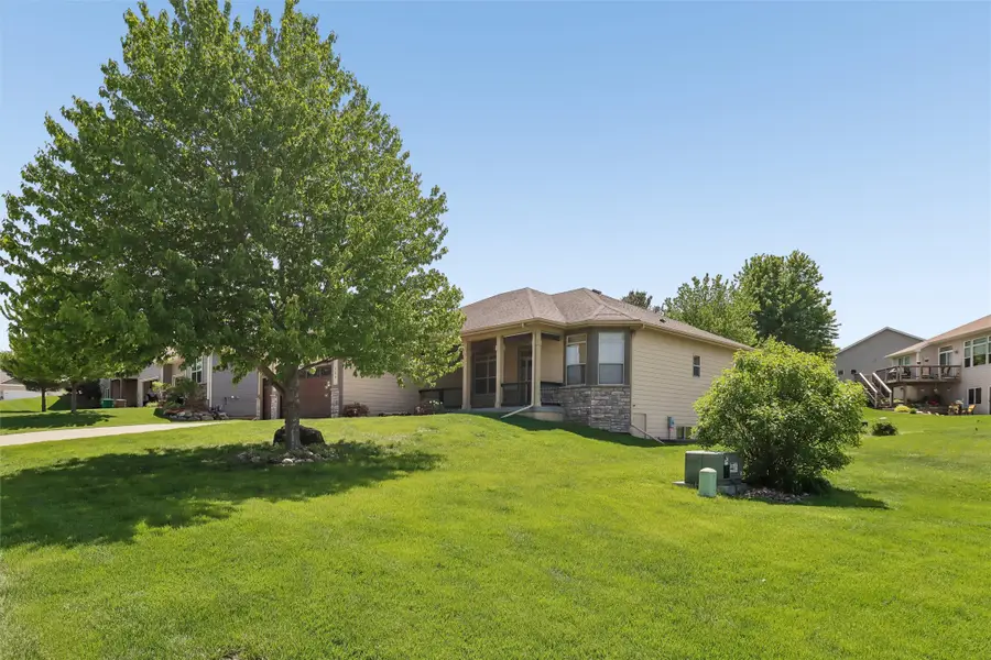 520 Crescent Lane, Norwalk, IA 50211 - #3