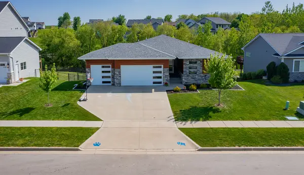 4950 Bulldog Avenue, Van Meter, IA 50261