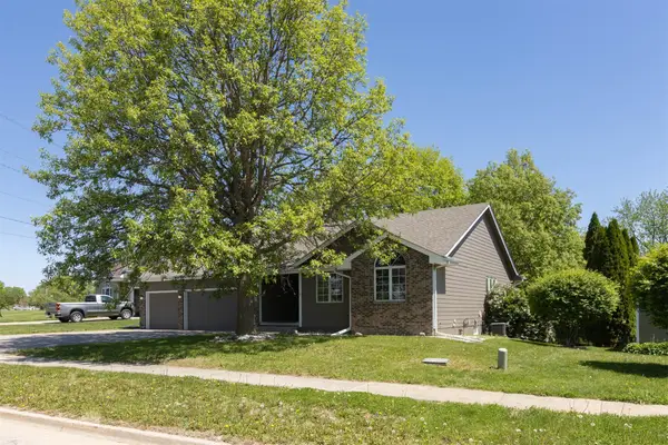 315 Sherrylynn Boulevard, Pleasant Hill, IA 50327
