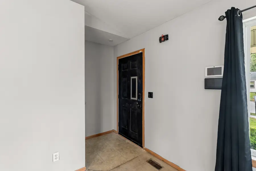 2608 Maury Street, Des Moines, IA 50317 - #2