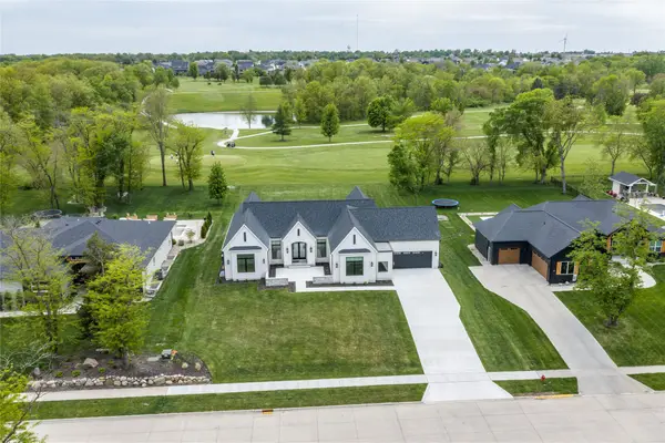 108 Iron Drive, Huxley, IA 50124