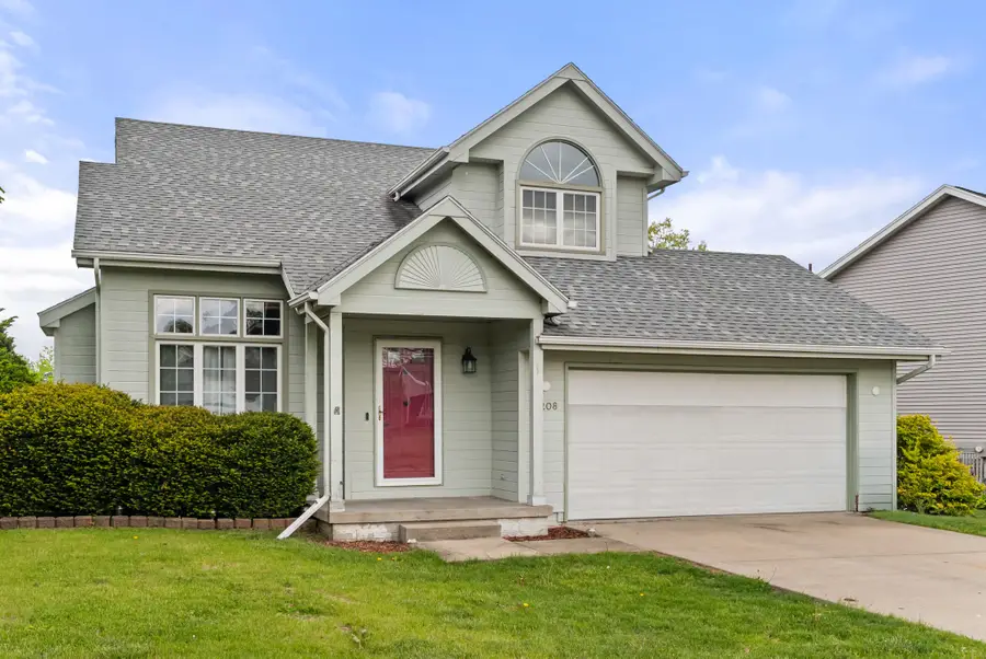 1208 E 18th Street, Norwalk, IA 50211 - #2