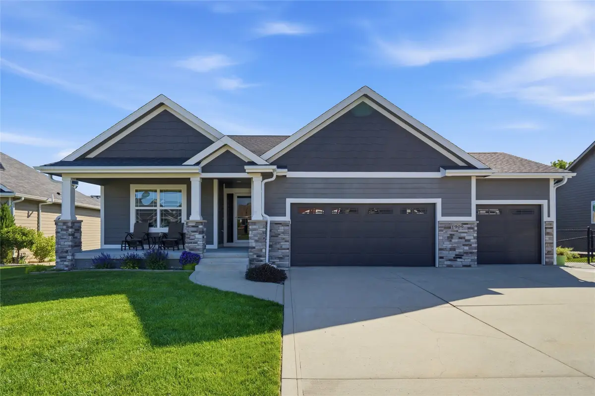 1909 NW Sunset Lane, Grimes, IA 50111 - #1
