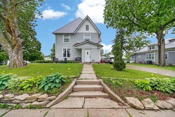 1332 Braden Avenue, Chariton, IA 50049