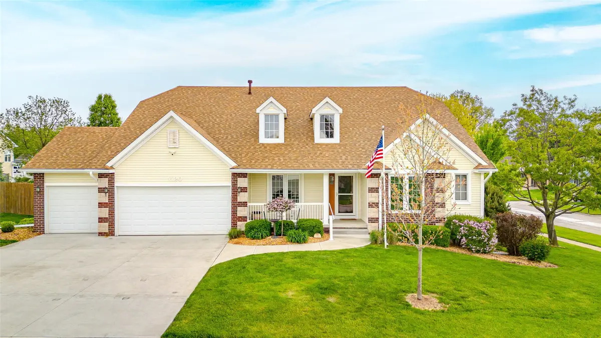 1120 W 16th Street S, Newton, IA 50208 - #1
