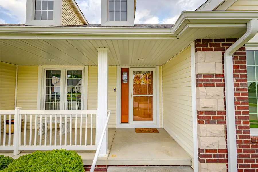 1120 W 16th Street S, Newton, IA 50208 - #3