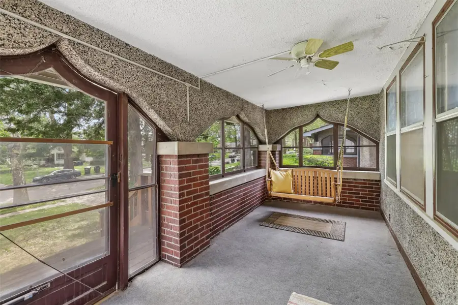 1608 Thompson Avenue, Des Moines, IA 50316 - #3