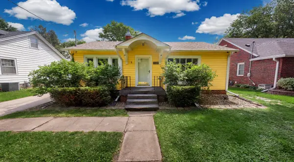 4045 11th Place, Des Moines, IA 50313