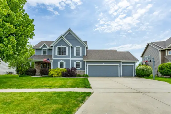 207 SW Oakmont Drive, Ankeny, IA 50023
