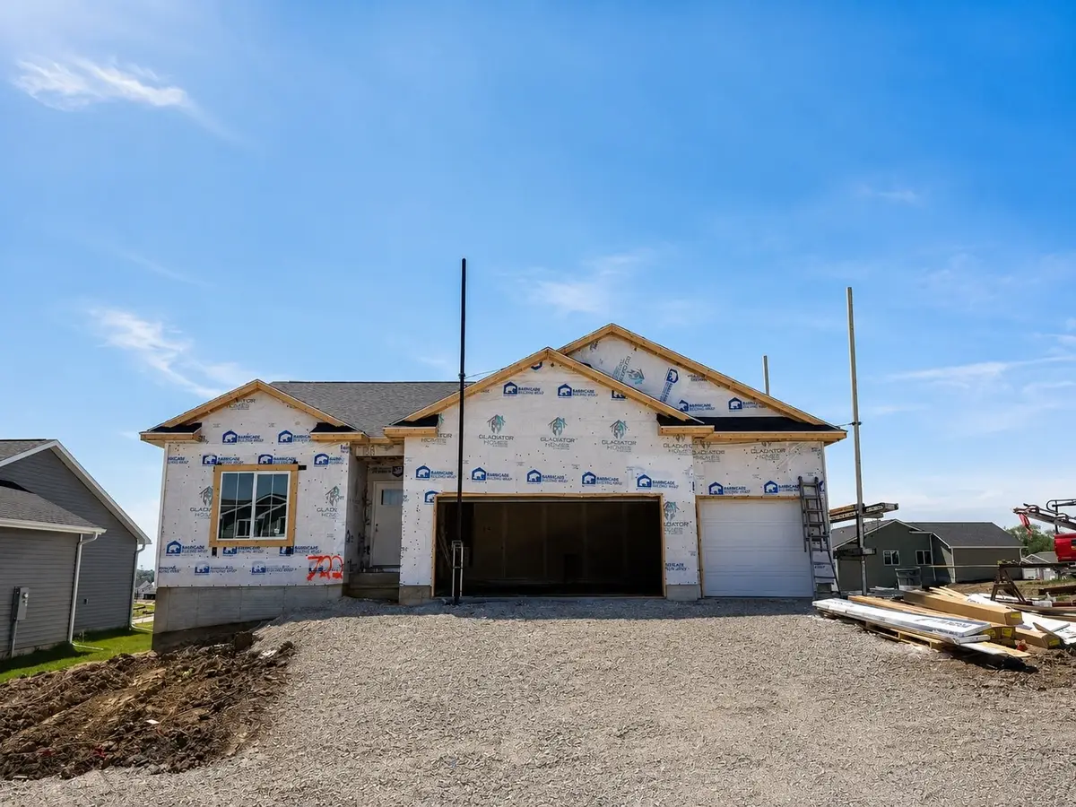 722 W Wright Road, Norwalk, IA 50211 - #1