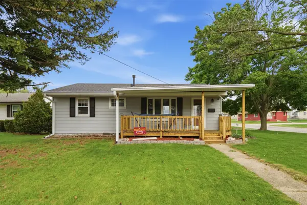 2601 E 40th Street, Des Moines, IA 50317