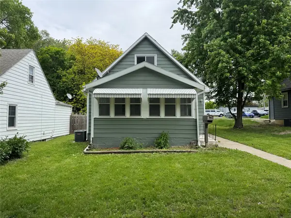4007 7th Street, Des Moines, IA 50313