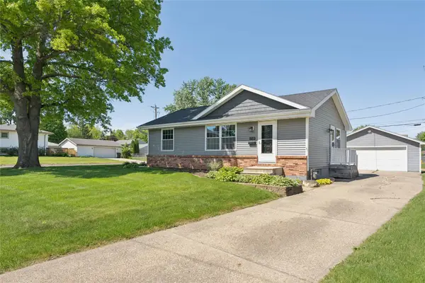 502 NE Trilein Drive, Ankeny, IA 50021