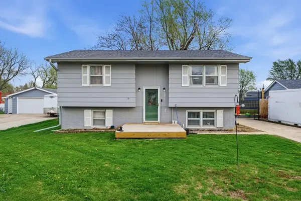 131 Patterson Street Se, Bondurant, IA 50035