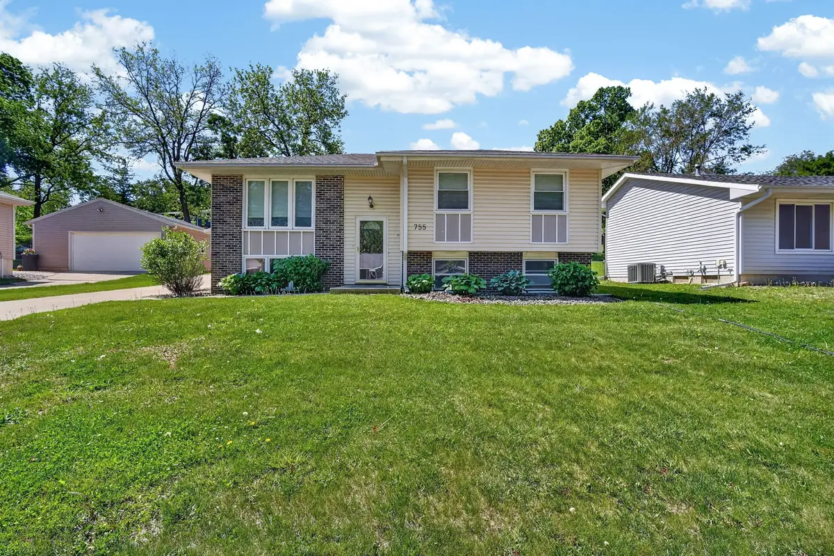 755 Terrace Drive, Carlisle, IA 50047 - #1