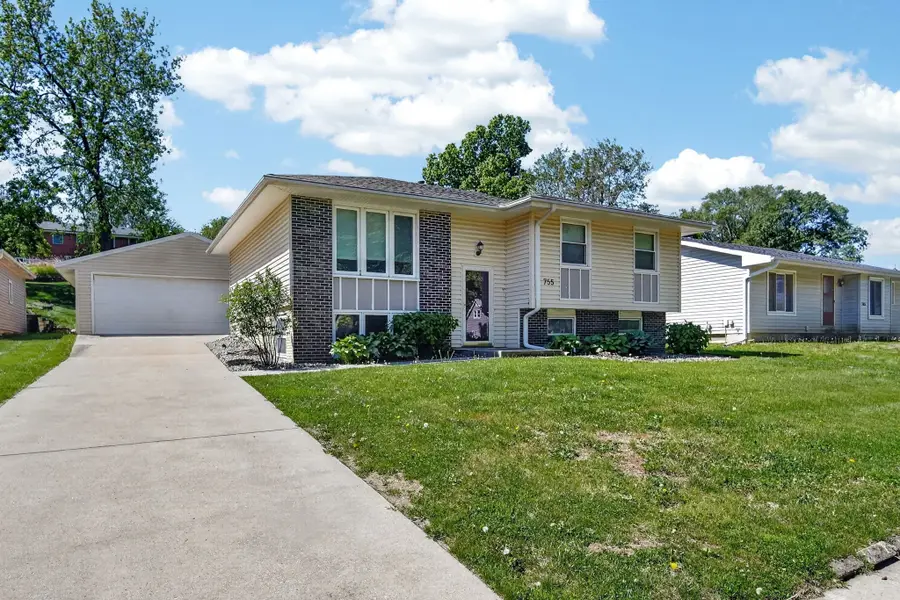 755 Terrace Drive, Carlisle, IA 50047 - #2