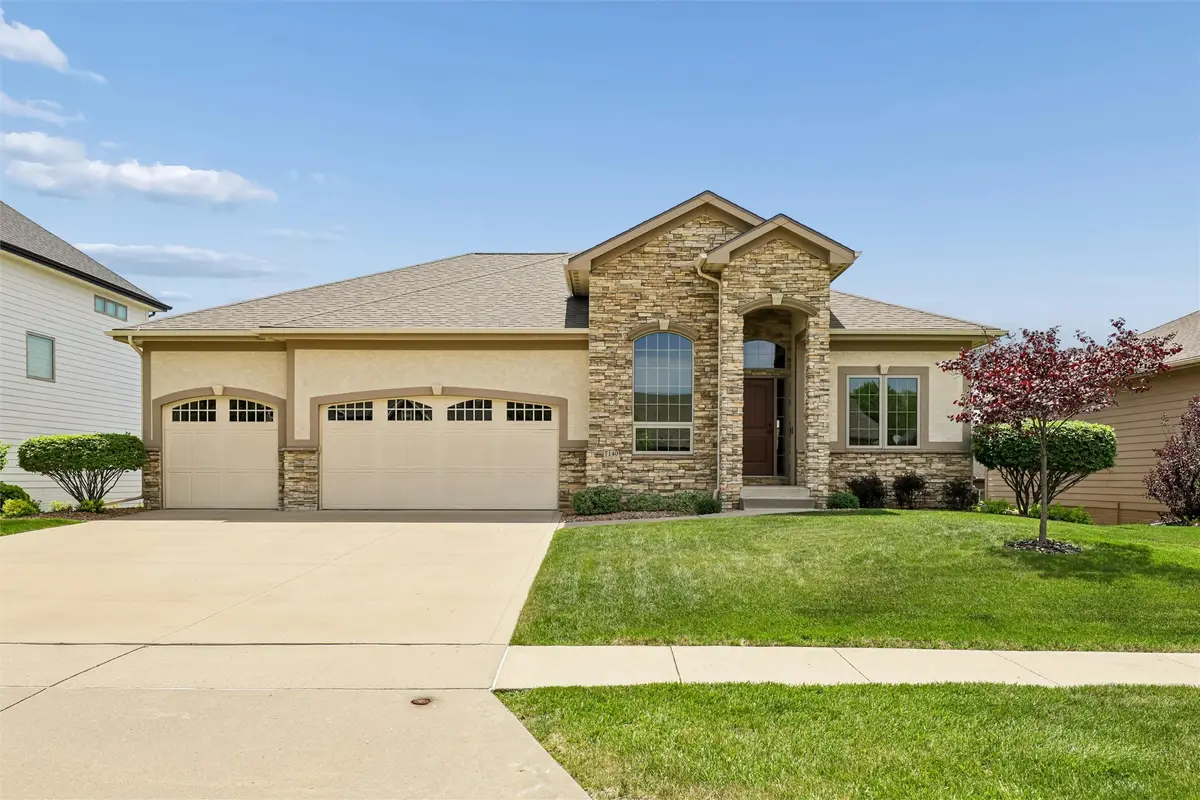 7140 Reed Lane, West Des Moines, IA 50266 - #1