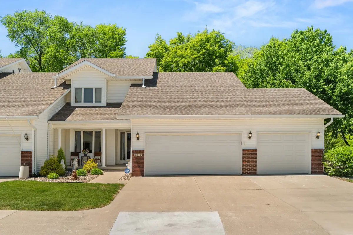5010 Cleburne Court, Pleasant Hill, IA 50327 - #1
