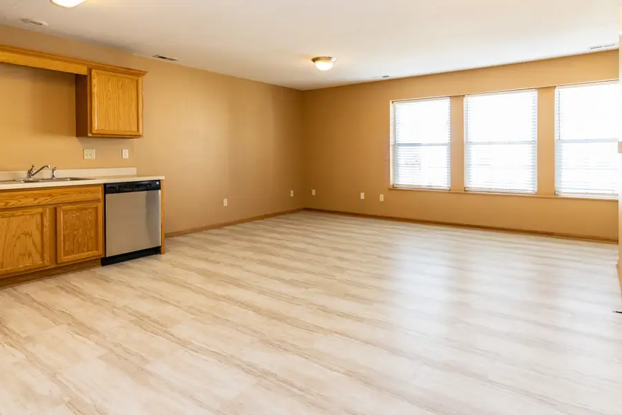 1158 SE Village View Lane, Ankeny, IA 50021 - #3