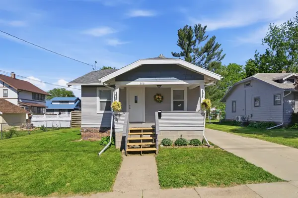 308 W 8th Street S, Newton, IA 50208