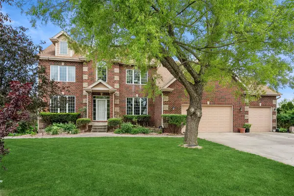 15104 Goodman Drive, Urbandale, IA 50323
