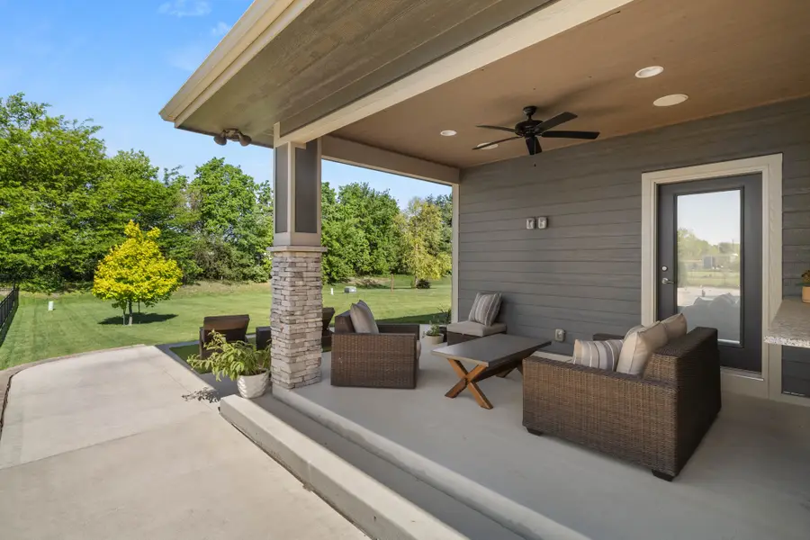 7906 NW 104th Court, Johnston, IA 50131 - #3