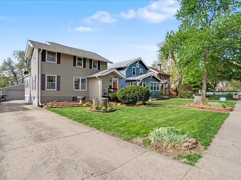 3812 Kingman Boulevard, Des Moines, IA 50311 - #2