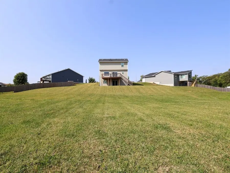 2351 Shadow Creek Circle, Des Moines, IA 50320 - #3