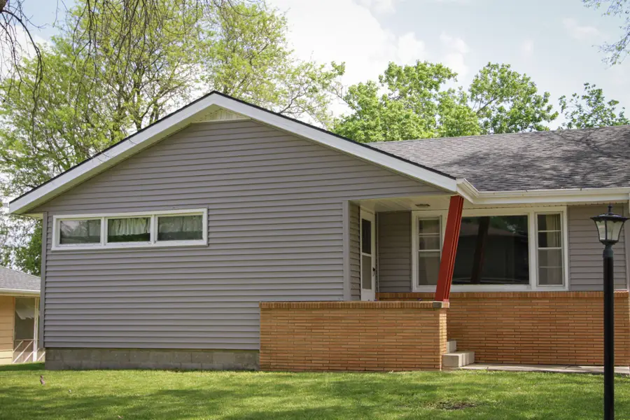 806 15th Street, Perry, IA 50220 - #2